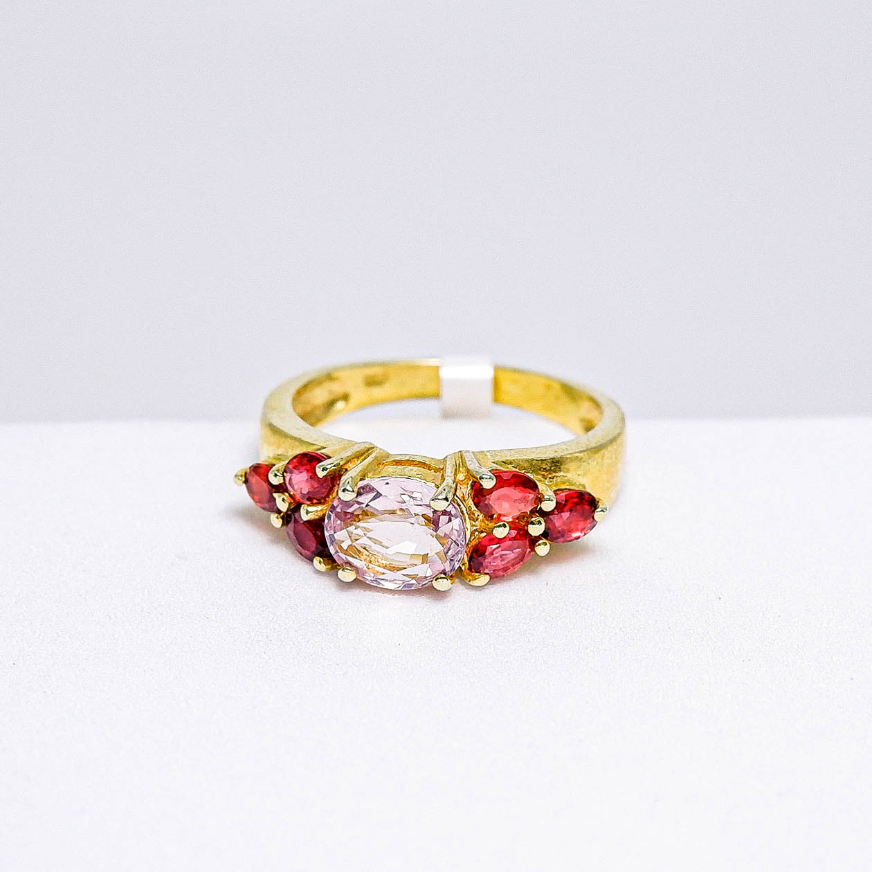 แหวนเงินแท้ 925 ฝังพลอย สปิเนล (Spinel)