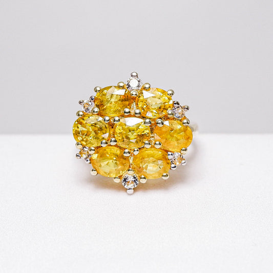 แหวนเงินแท้ 925 ฝังพลอย บุษราคัม (Yellow Sapphire) + ไวท์โทพาส (whitetopaz)