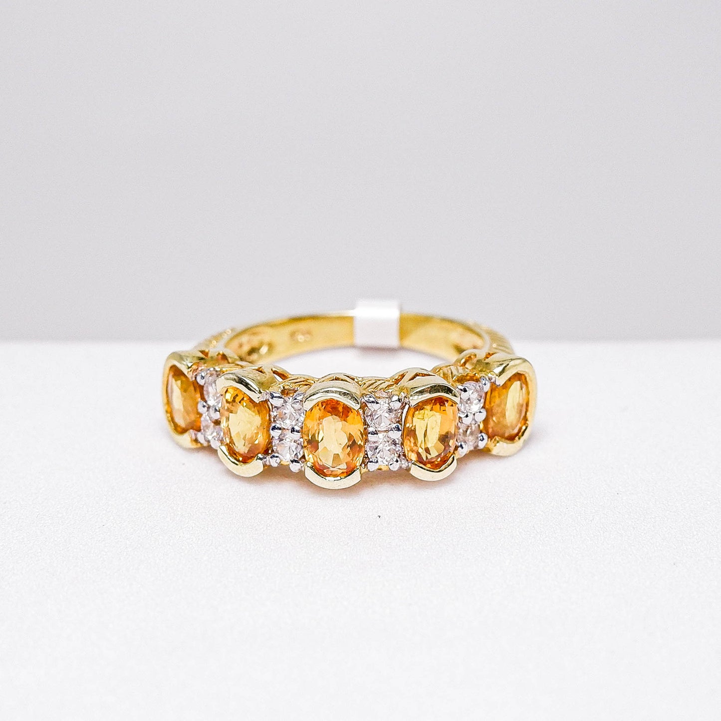 แหวนเงินแท้ 925 ฝังพลอย บุษราคัมบางกะจะ (Yellow Sapphire) + เซอร์คอน (Zircon)