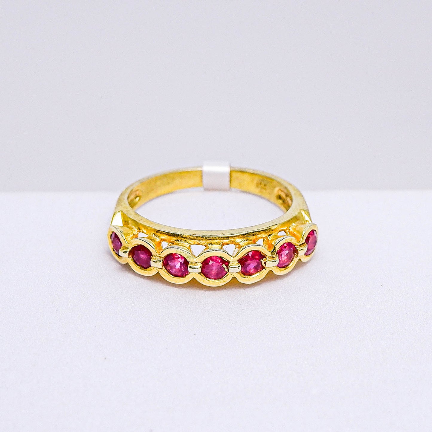 แหวนเงินแท้ 925 ฝังพลอย ทับทิมไทย (Siam Ruby)