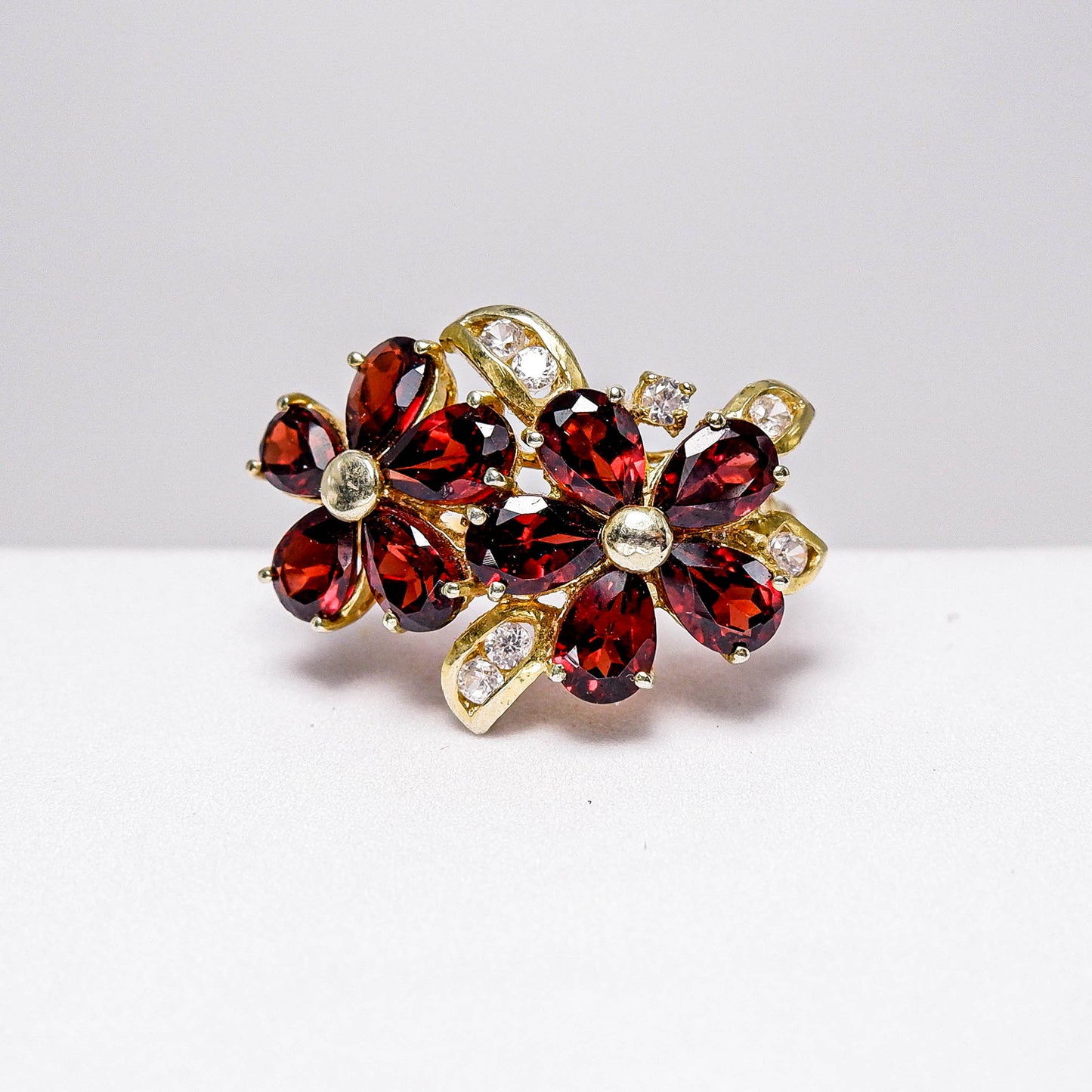 แหวนเงินแท้ 925 ฝังพลอย โกเมน (Garnet) + เซอร์คอน (Zircon)