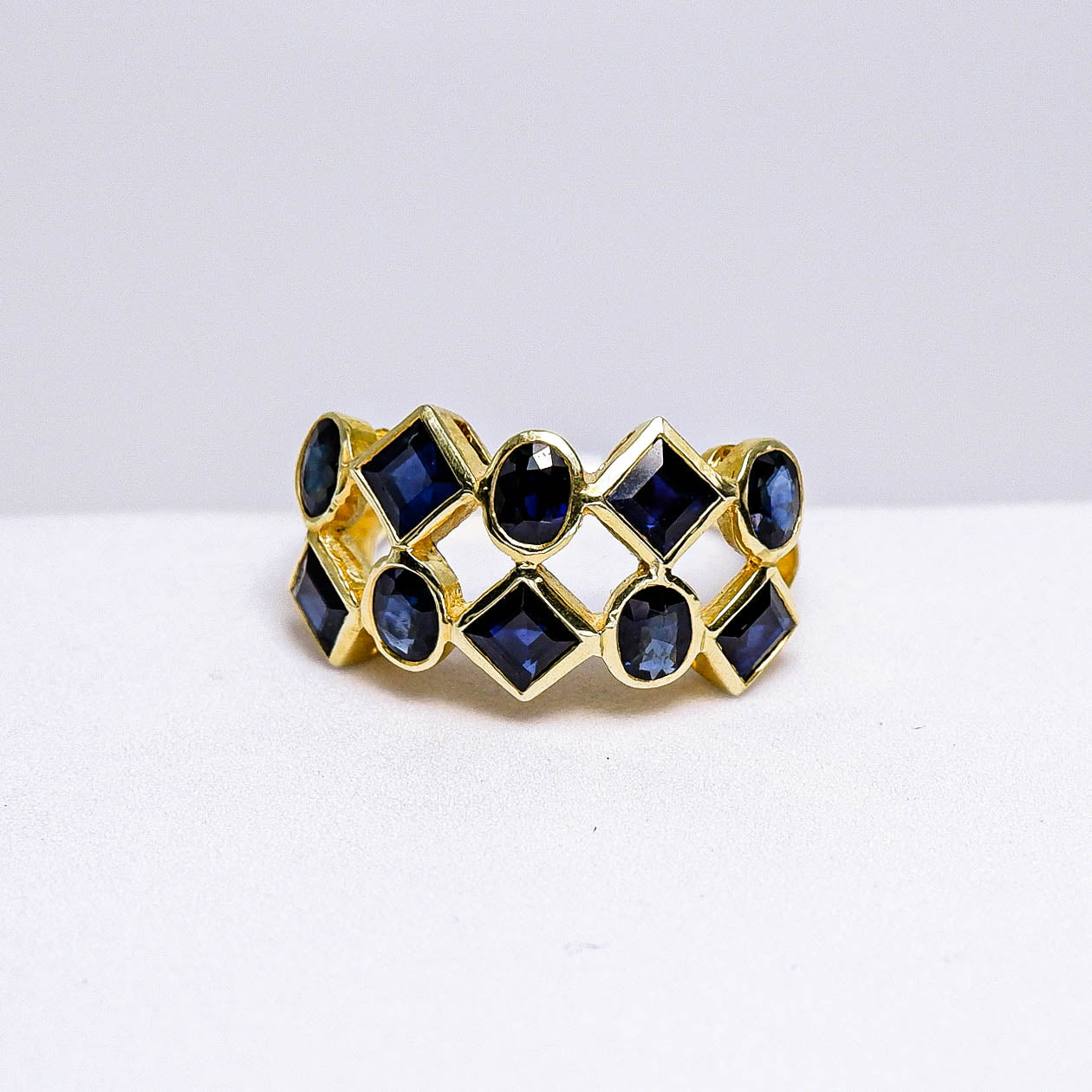 แหวนเงินแท้ 925 ฝังพลอย ไพลิน (Blue Sapphire)