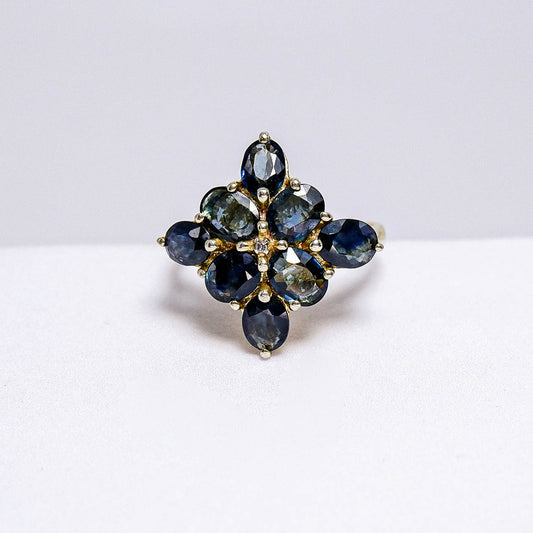 แหวนเงินแท้ 925 ฝังพลอย เขียวส่องบางกะจะ (greensapphire) + เซอร์คอน (Zircon)