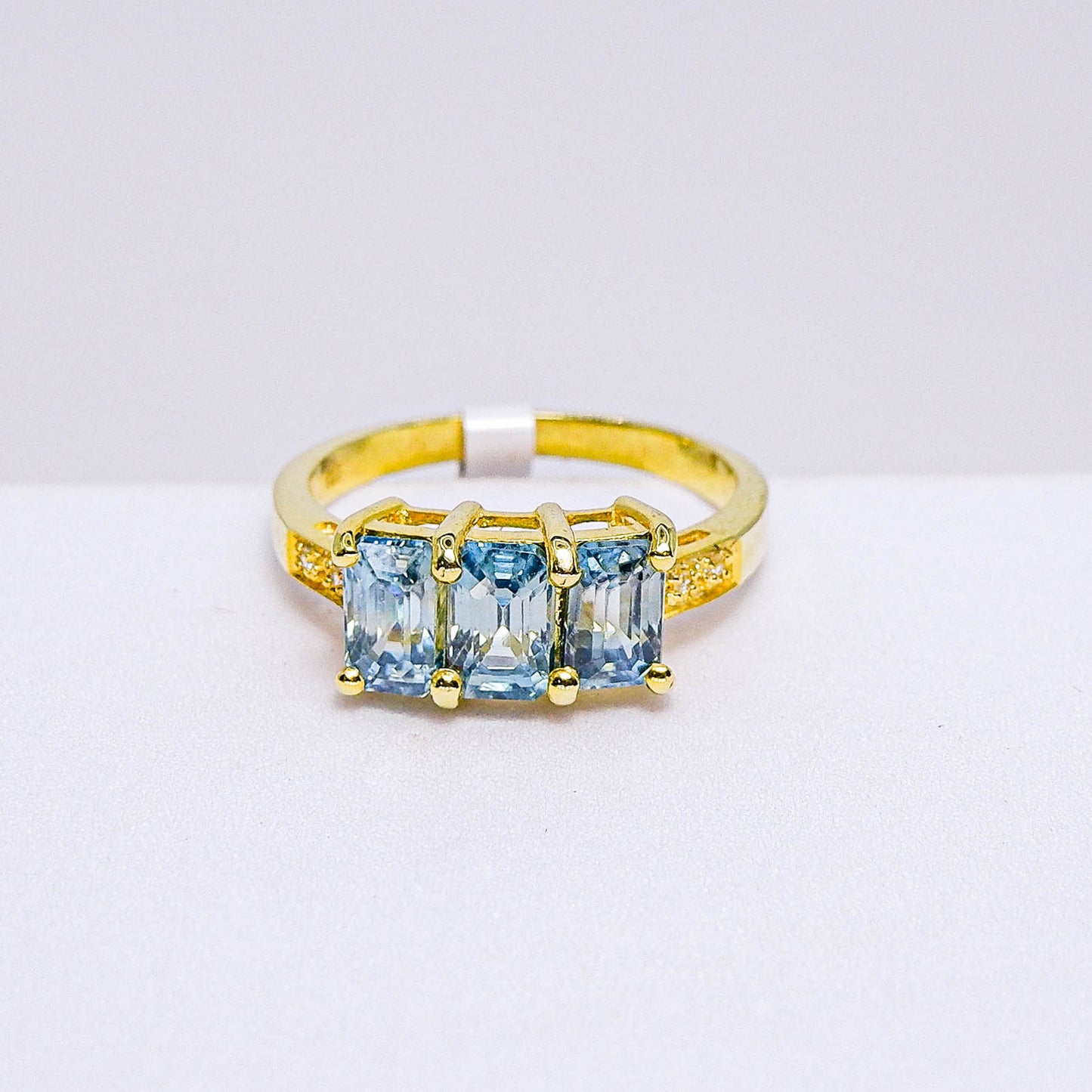 แหวนเงินแท้ 925 ฝังพลอย เพทายฟ้า (Blue Zircon) + เซอร์คอน (Zircon)