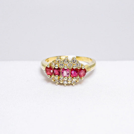 Thaigems แหวนเงินแท้ 925 ฝังพลอย เรดสปิเนล + ไวท์โทพาส