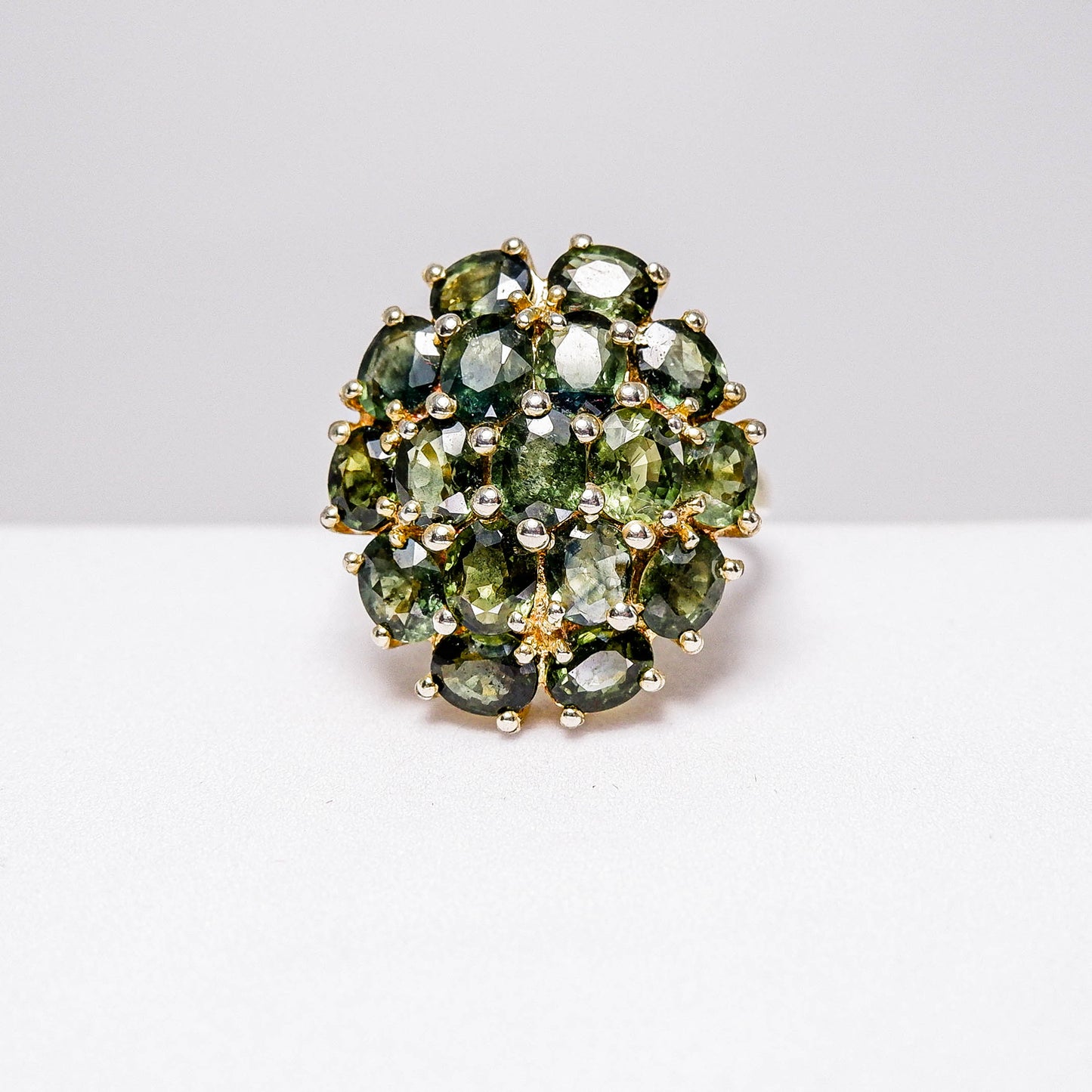 แหวนเงินแท้ 925 ฝังพลอย เขียวส่อง (greensapphire)