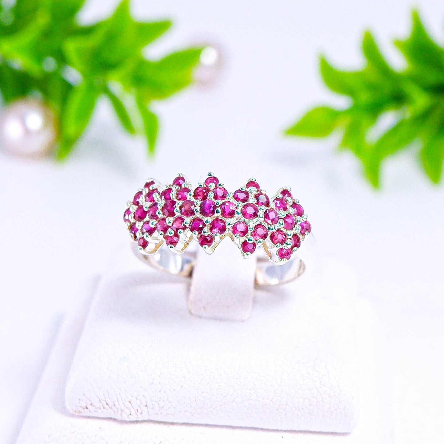 แหวนเงินแท้ 925 ฝังพลอย ทับทิมไทย (Siam Ruby)