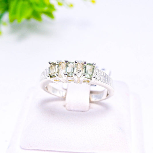 แหวนเงินแท้ 925 ฝังพลอย แฟนซีแซฟไฟร์ (Fancy Sapphire)