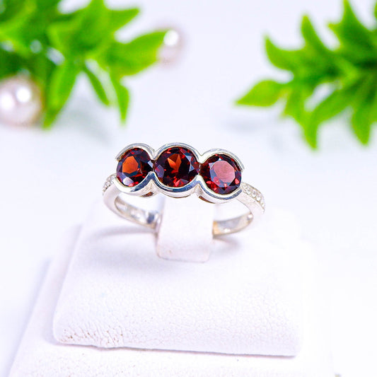 แหวนเงินแท้ 925 ฝังพลอย โกเมน (Garnet) + เซอร์คอน (Zircon)