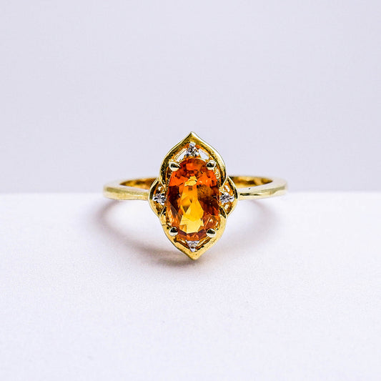 แหวนเงินแท้ 925 ฝังพลอย บุษราคัมบางกะจะ (Yellow Sapphire) + เซอร์คอน (Zircon)