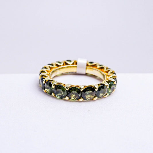 แหวนเงินแท้ 925 ฝังพลอย เขียวส่อง (green Sapphire)