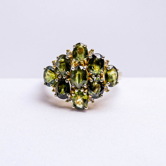 แหวนเงินแท้ 925 ฝังพลอย เขียวส่อง (green Sapphire) + ไวท์โทพาส (whitetopaz)
