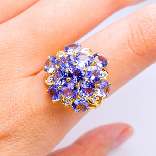 แหวนทอง9K ฝังพลอย แทนซาไนท์ (Tanzanite) + เพชร (Diamond)