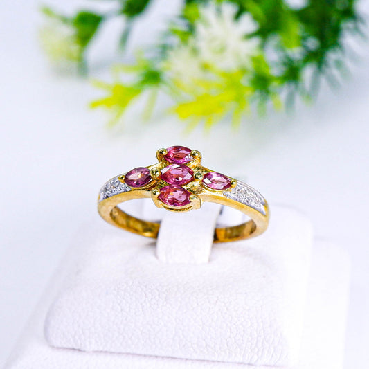 แหวนเงินแท้ 925 ฝังพลอย ทับทิมไทย (Siam Ruby) + เซอร์คอน (Zircon)