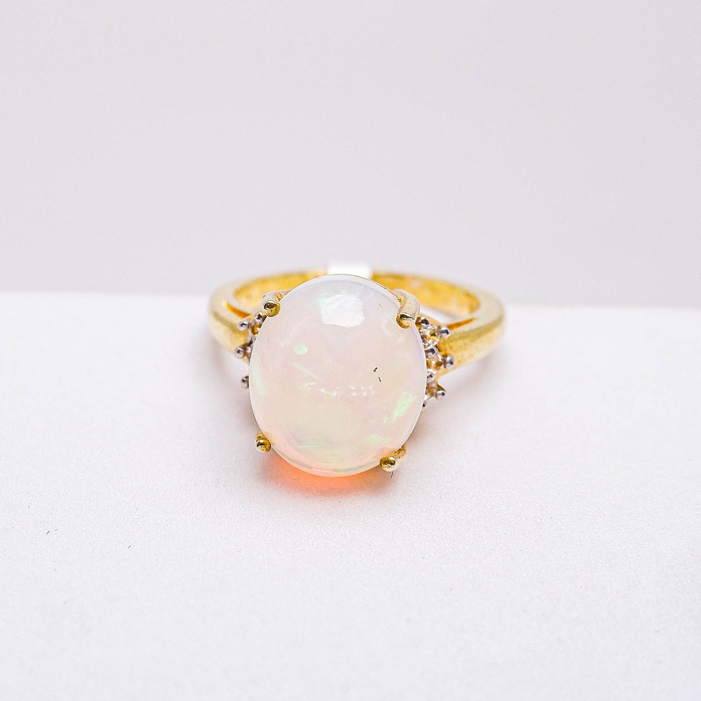 แหวนเงินแท้ 925 ฝังพลอย โอปอล (Opal) + ไวท์โทพาส (whitetopaz)