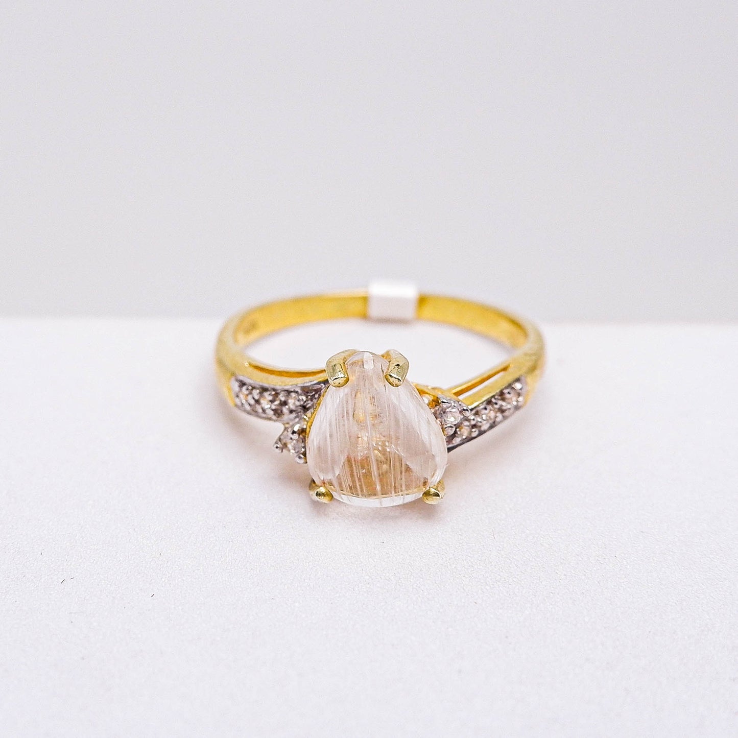 แหวนเงินแท้ 925 ฝังพลอย ไหมทอง (Golden Rutilated Quartz) + เซอร์คอน (Zircon)