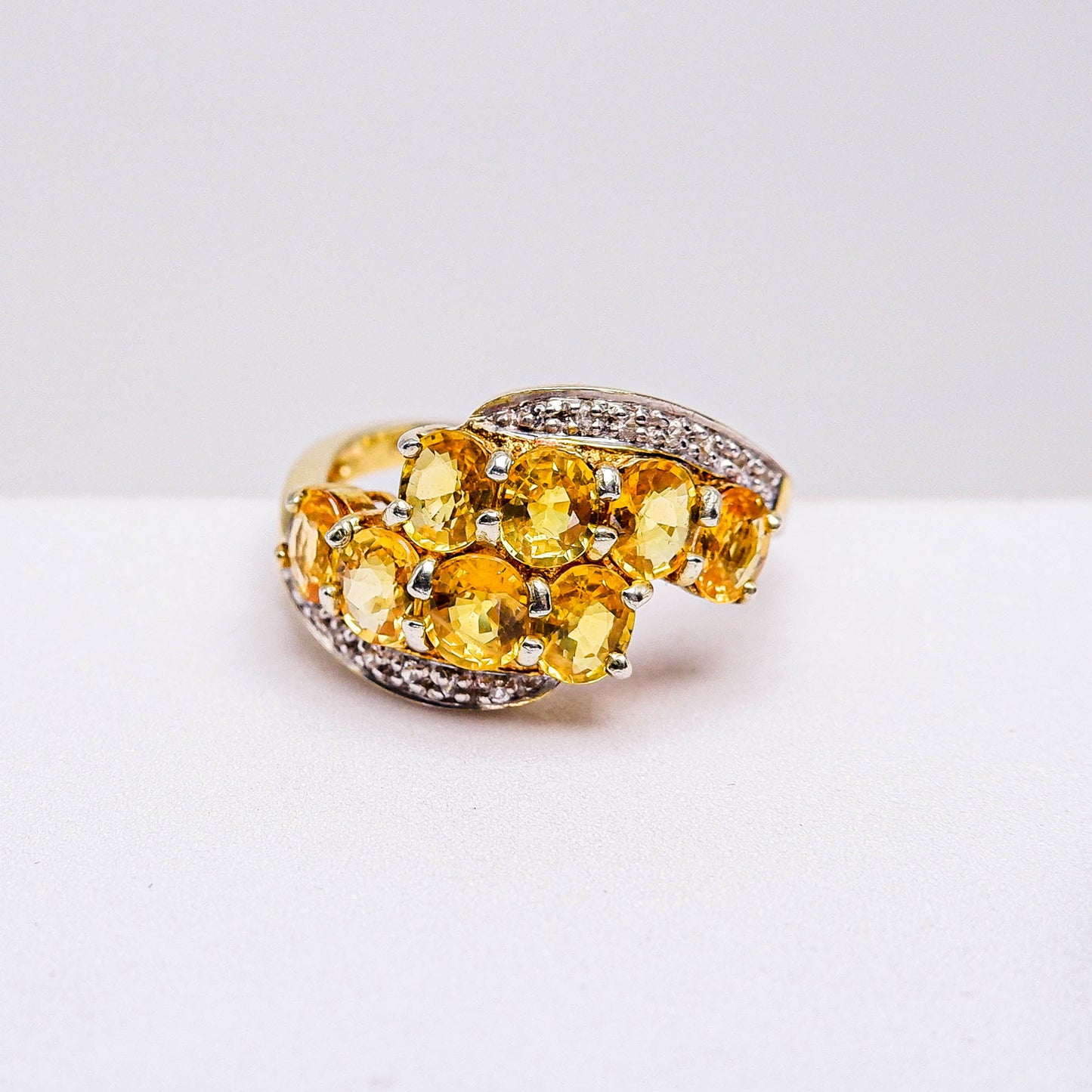แหวนเงินแท้ 925 ฝังพลอย บุษราคัมบางกะจะ (Yellow Sapphire) + เซอร์คอน (Zircon)