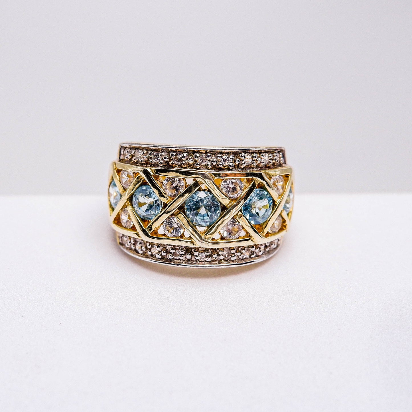 แหวนเงินแท้ 925 ฝังพลอย เพทายฟ้า (Blue Zircon) + เซอร์คอน(Zircon)