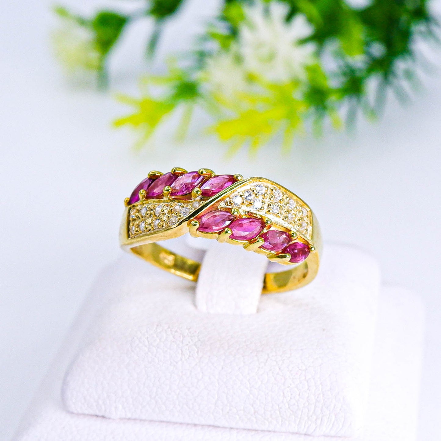 แหวนเงินแท้ 925 ฝังพลอย ทับทิมไทย (Siam Ruby) + เซอร์คอน (Zircon)