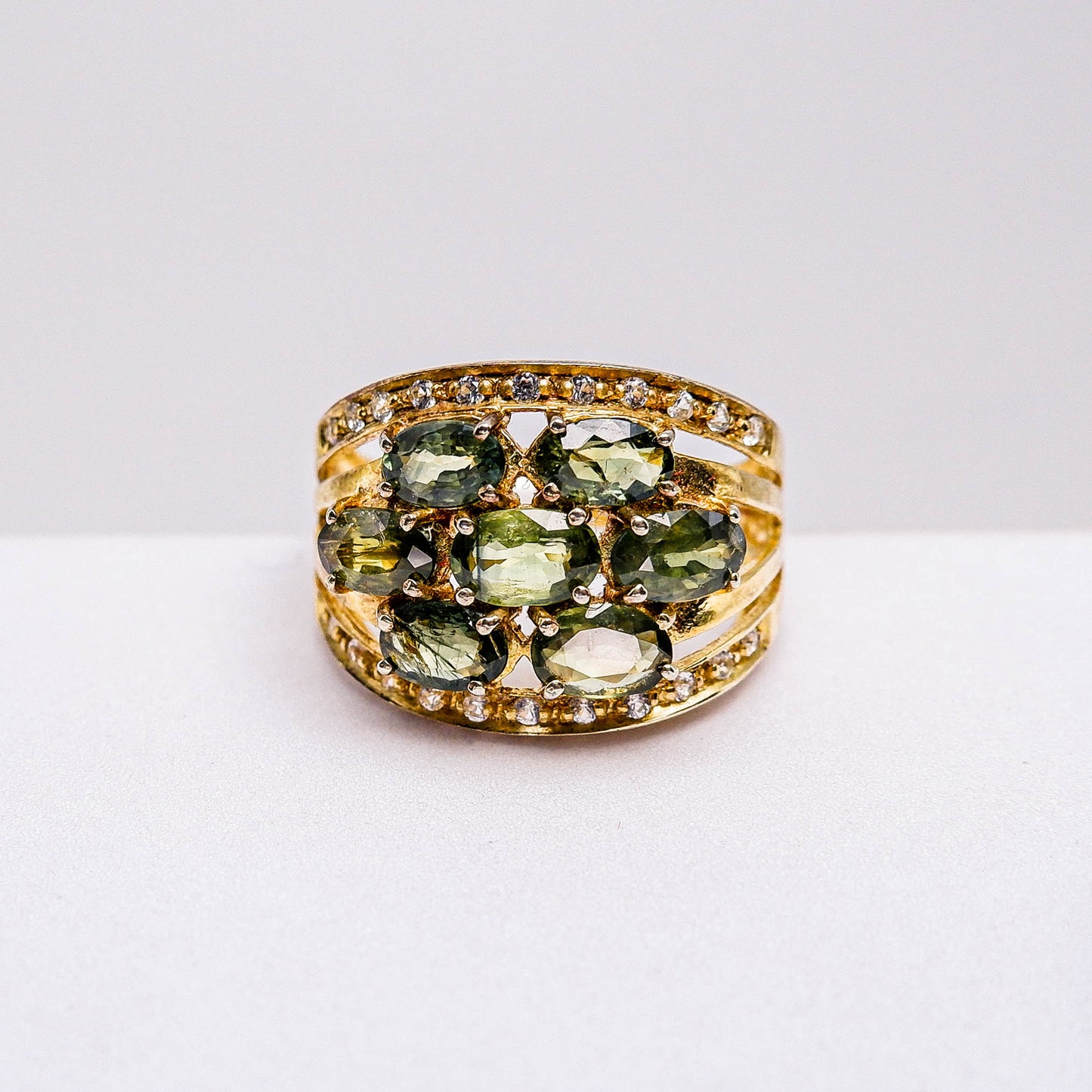 แหวนเงินแท้ 925 ฝังพลอย เขียวส่อง (greensapphire) + ไวท์โทพาส (whitetopaz)