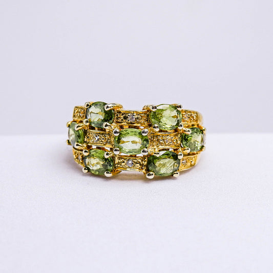 แหวนเงินแท้ 925 ฝังพลอย เขียวส่อง (green Sapphire) + ไวท์โทพาส (whitetopaz)