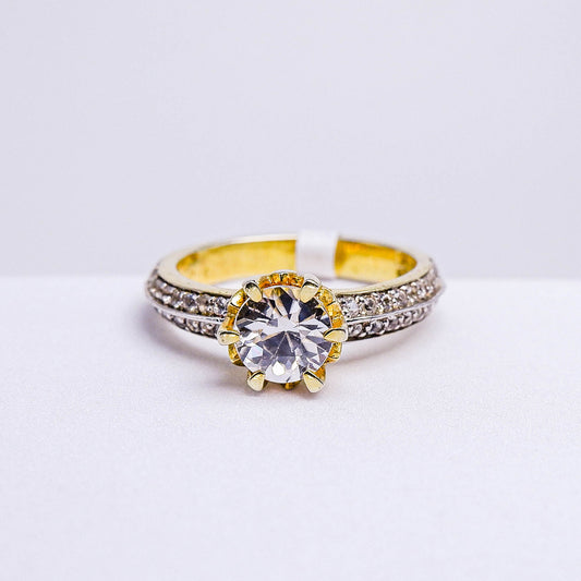 แหวนเงินแท้ 925 ฝังพลอย เพทายขาว (White Zircon) + เซอร์คอน (Zircon)
