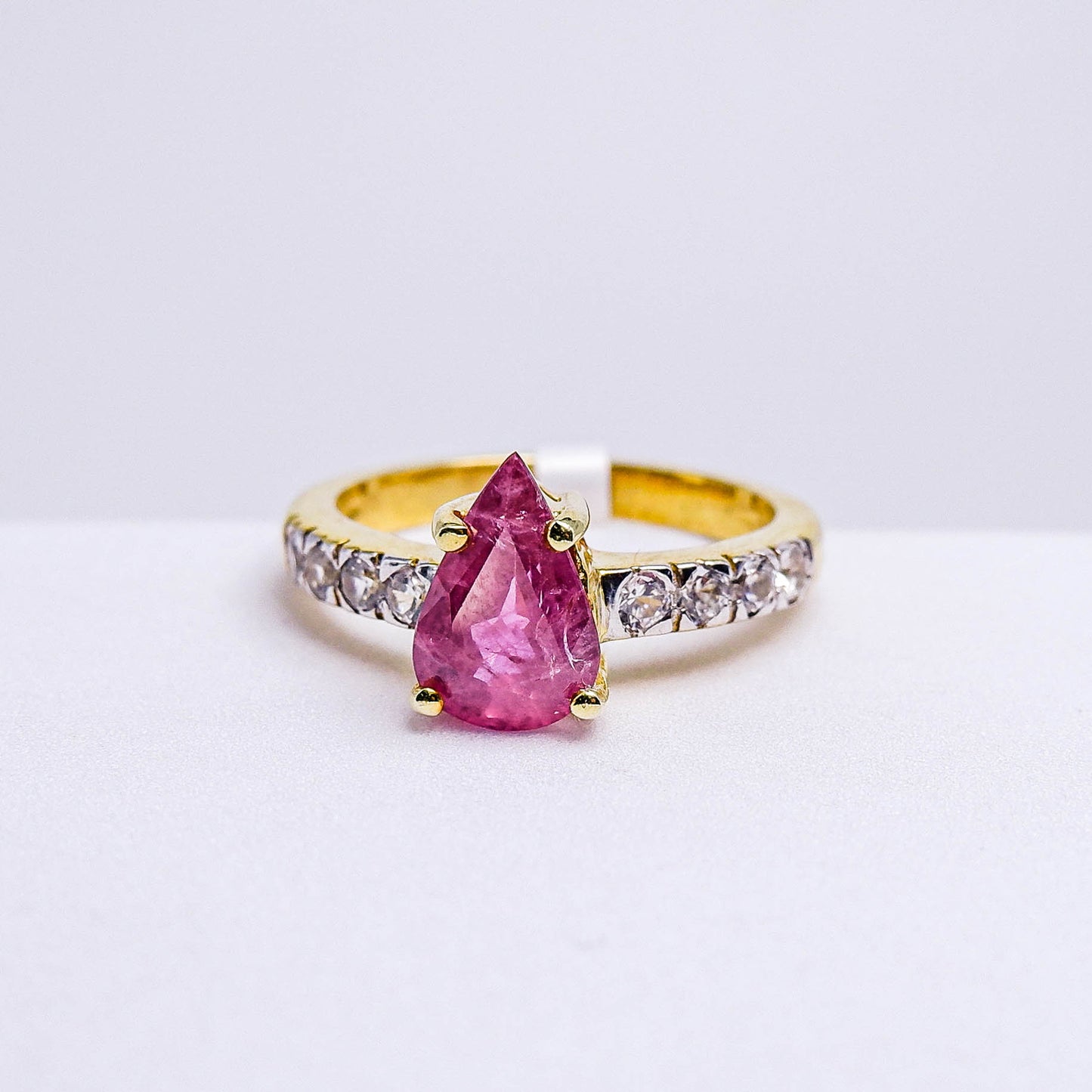แหวนเงินแท้ 925 ฝังพลอย ทับทิมแทนซาเนีย (Tanzania Ruby) + เซอร์คอน (Zircon)