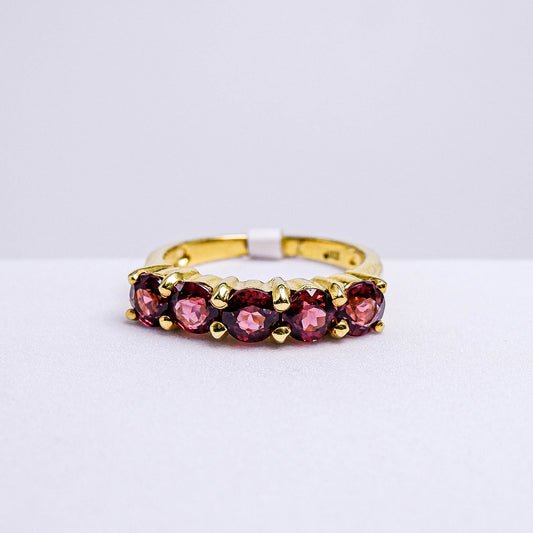 แหวนเงินแท้ 925 ฝังพลอย โรโดไลท์ (Rhodolite)