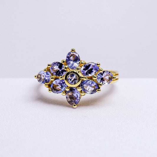 แหวนเงินแท้ 925 ฝังพลอย แทนซาไนท์ (Tanzanite)