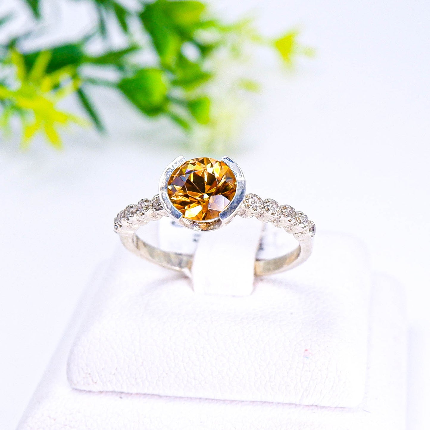 แหวนเงินแท้ 925 ฝังพลอย เพทายดิบ (Unheated Zircon) + ไวท์โทพาส (whitetopaz)