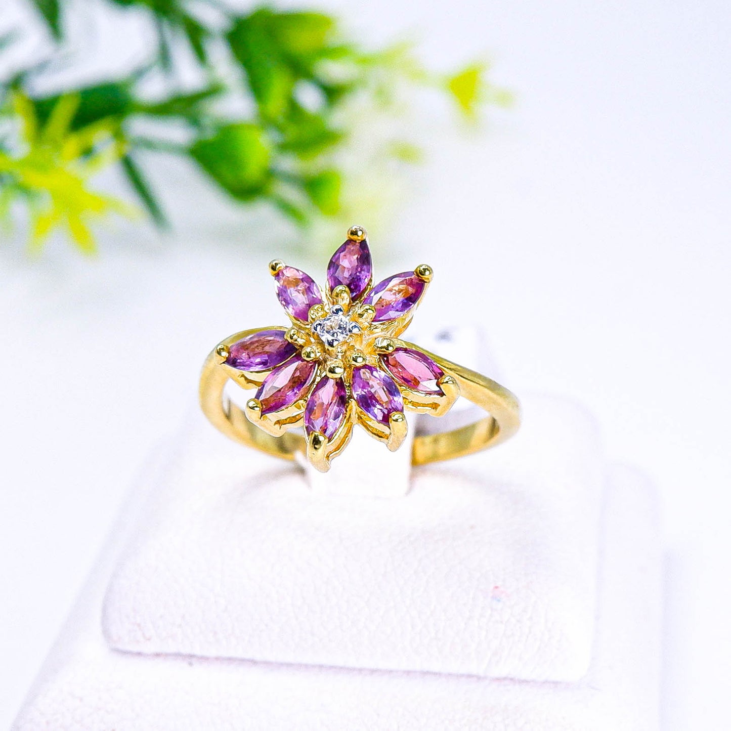 แหวนเงินแท้ 925 ฝังพลอย แซฟไฟร์ไทย (Thai Sapphire) + เซอร์คอน (Zircon) (สำเนา)