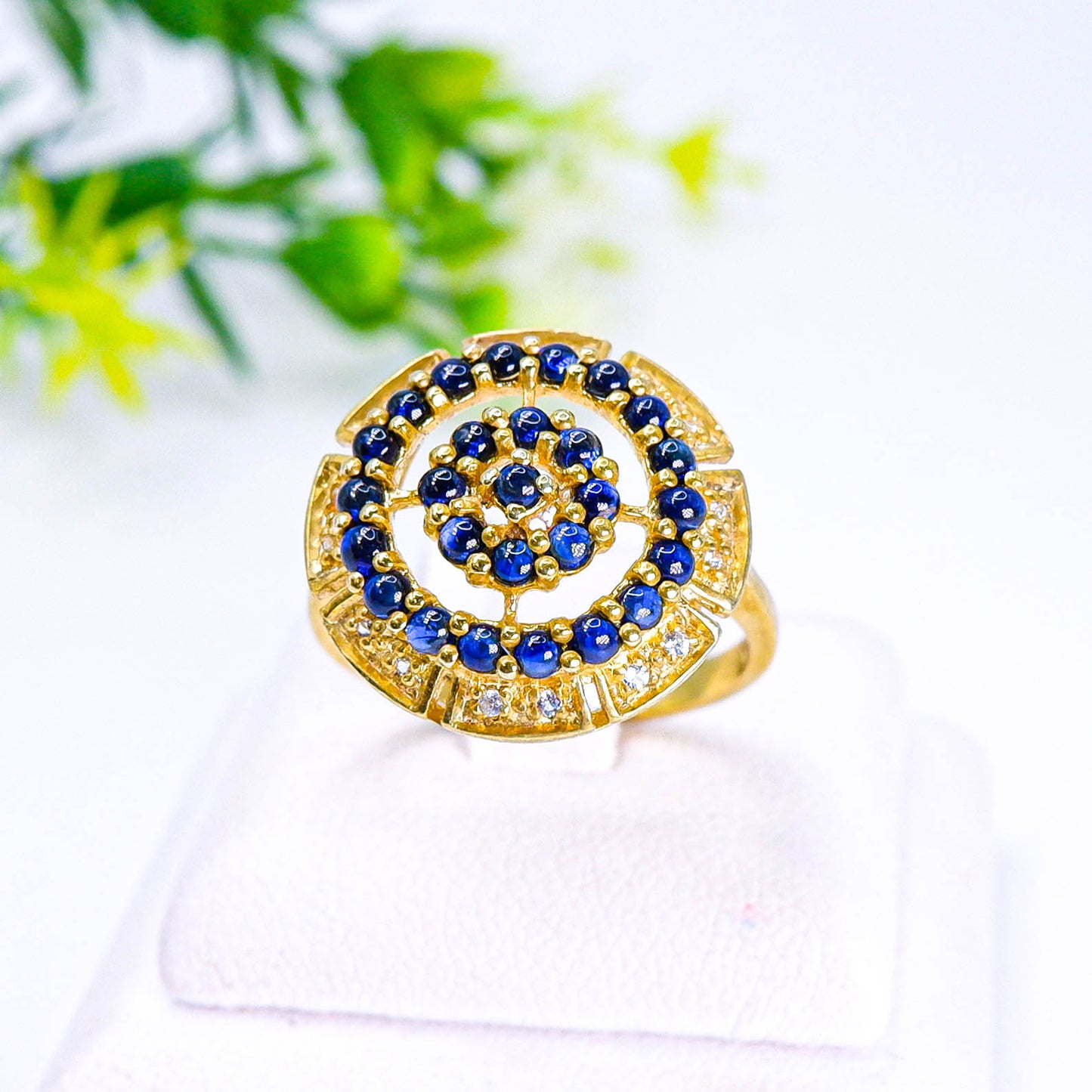 แหวนเงินแท้ 925 ฝังพลอย ไพลินหลังเบี้ย (Blue Sapphire) + ไวท์โทพาส (whitetopaz)