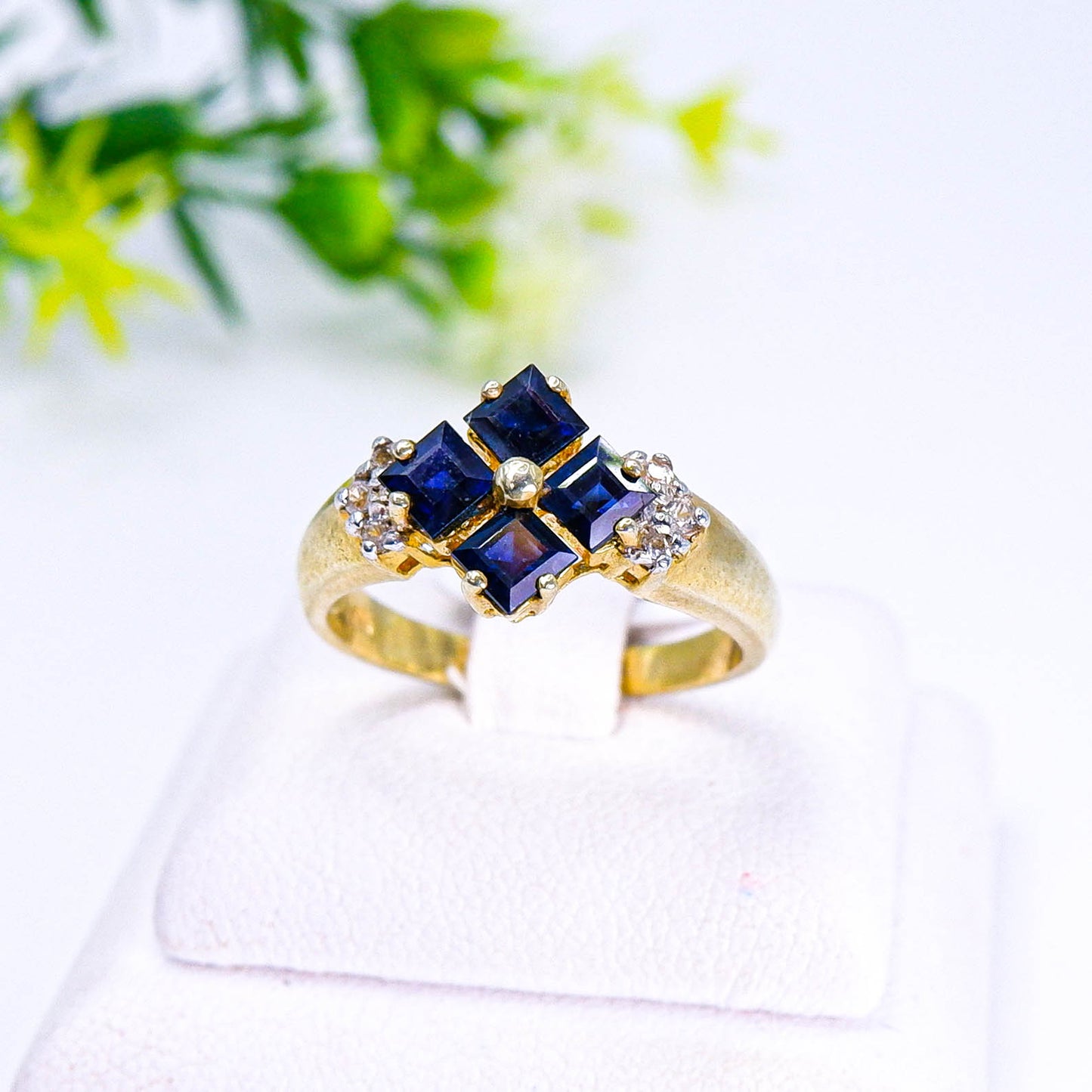 แหวนเงินแท้ 925 ฝังพลอย ไพลิน (Blue Sapphire) + เซอร์คอน (Zircon)
