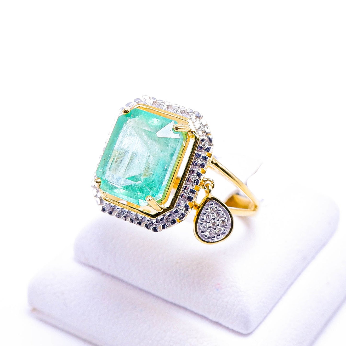 แหวนทอง9K ฝังพลอยมรกตโคลัมเบีย (Emerald) + เพชร (diamond)