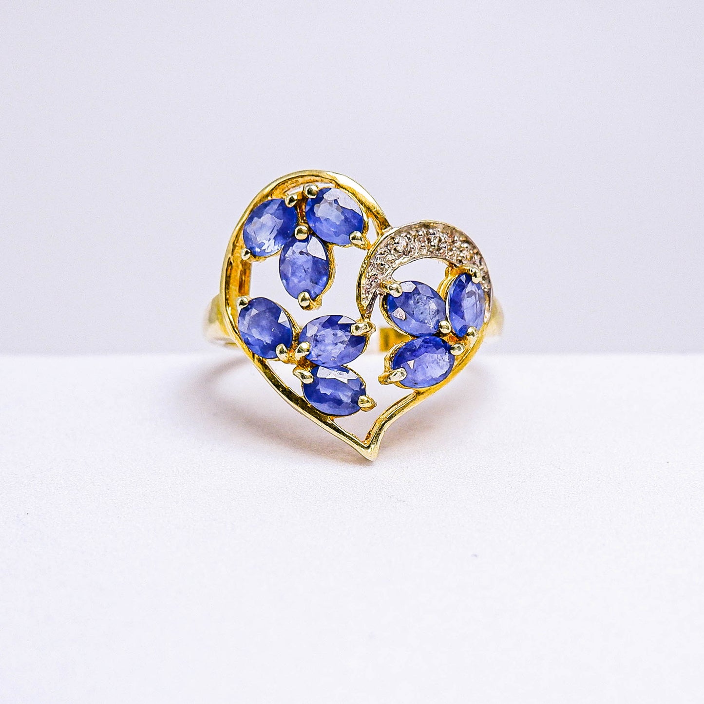 แหวนเงินแท้ 925 ฝังพลอย ไพลิน (Blue Sapphire) + ไวท์โทพาส (whitetopaz)