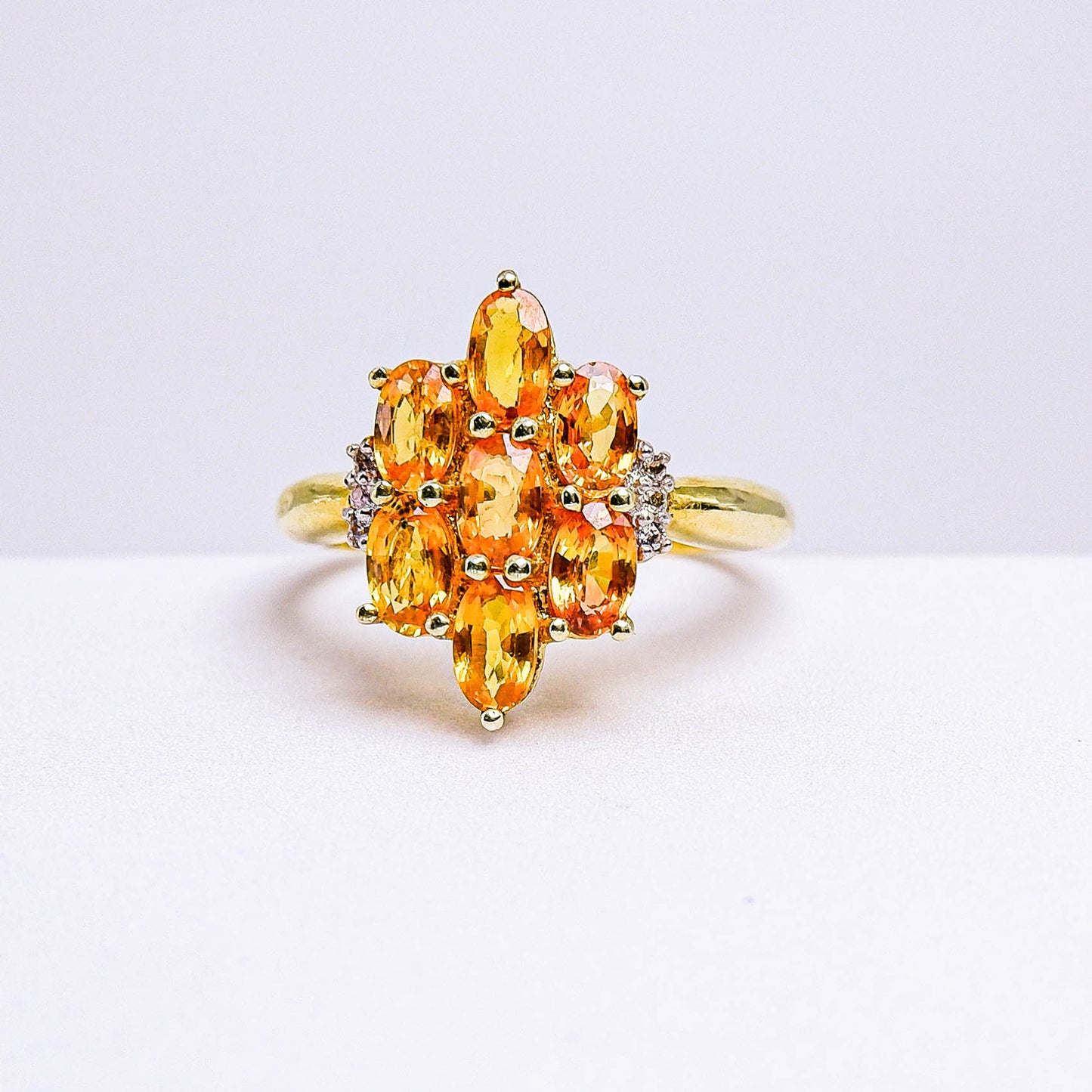 แหวนเงินแท้ 925 ฝังพลอย บุษราคัมบางกะจะ (Yellow Sapphire) + เซอร์คอน (Zircon)