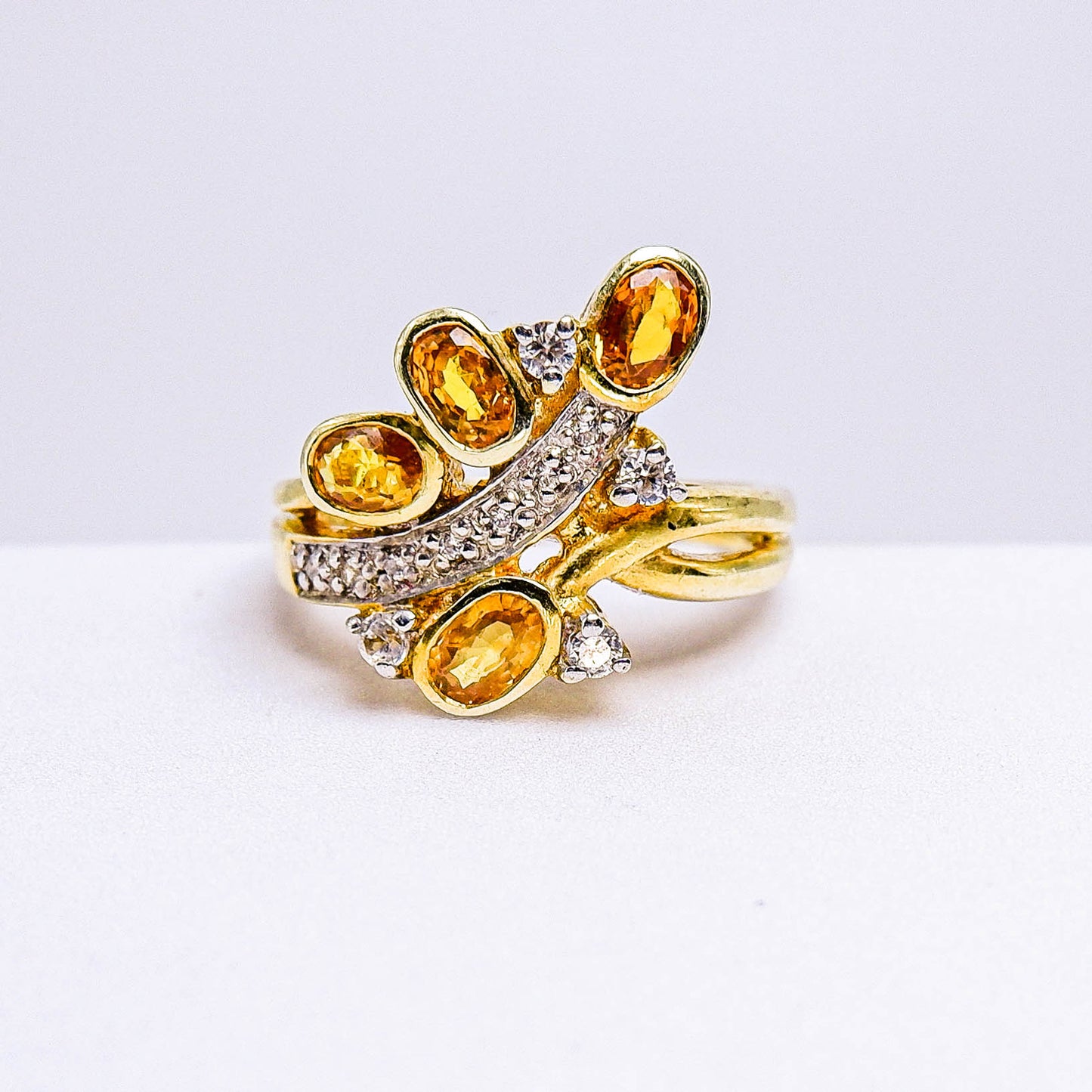 แหวนเงินแท้ 925 ฝังพลอย บุษราคัมบางกะจะ (Yellow Sapphire) + เซอร์คอน (Zircon)