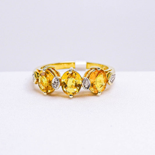 แหวนเงินแท้ 925 ฝังพลอย บุษราคัมบางกะจะ (Yellow Sapphire) + เซอร์คอน (Zircon)