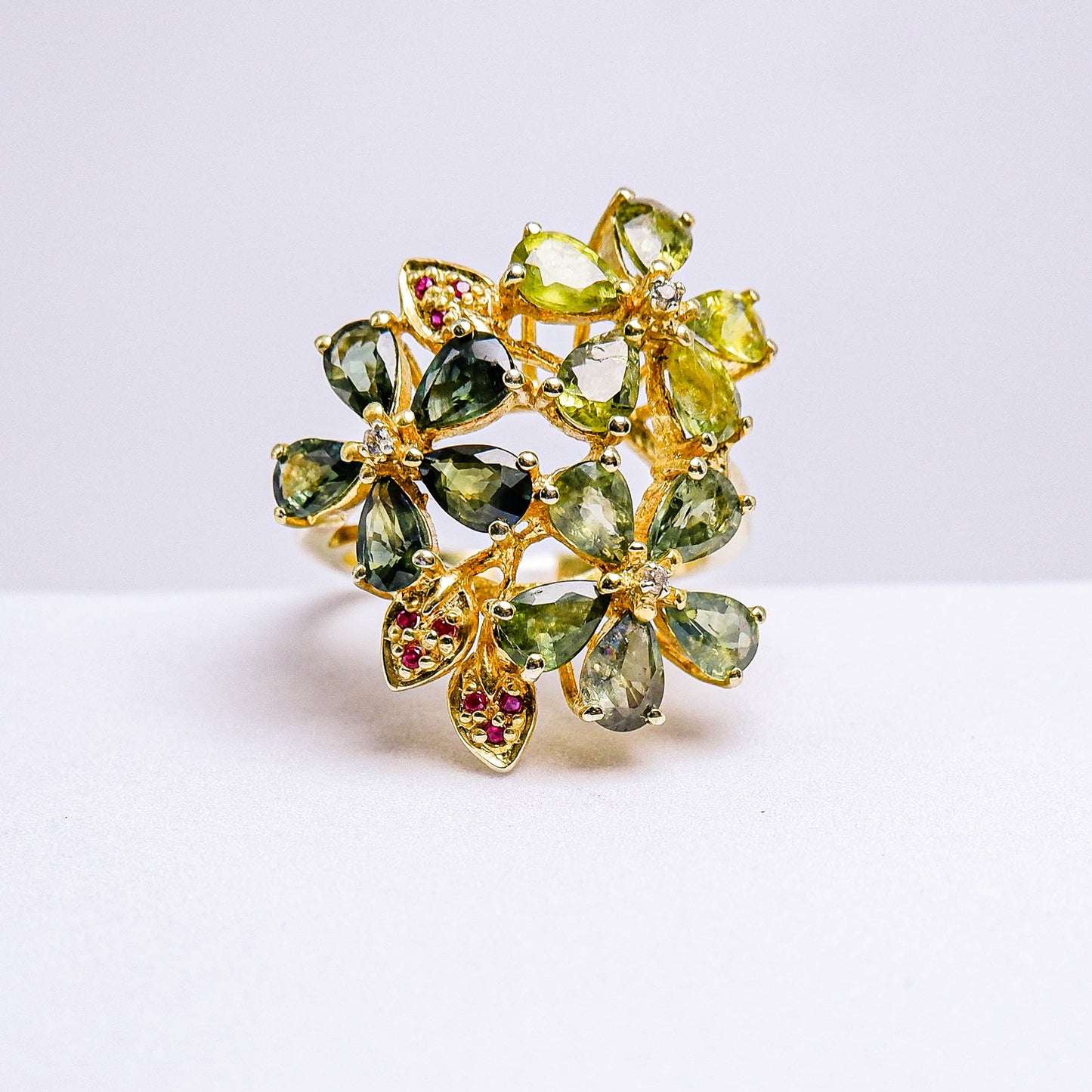 แหวนเงินแท้ 925 ฝังพลอย เขียวส่อง(green Sapphire)+แซฟไฟร์(Sapphire)+ไวท์โทพาส(whitetopaz)