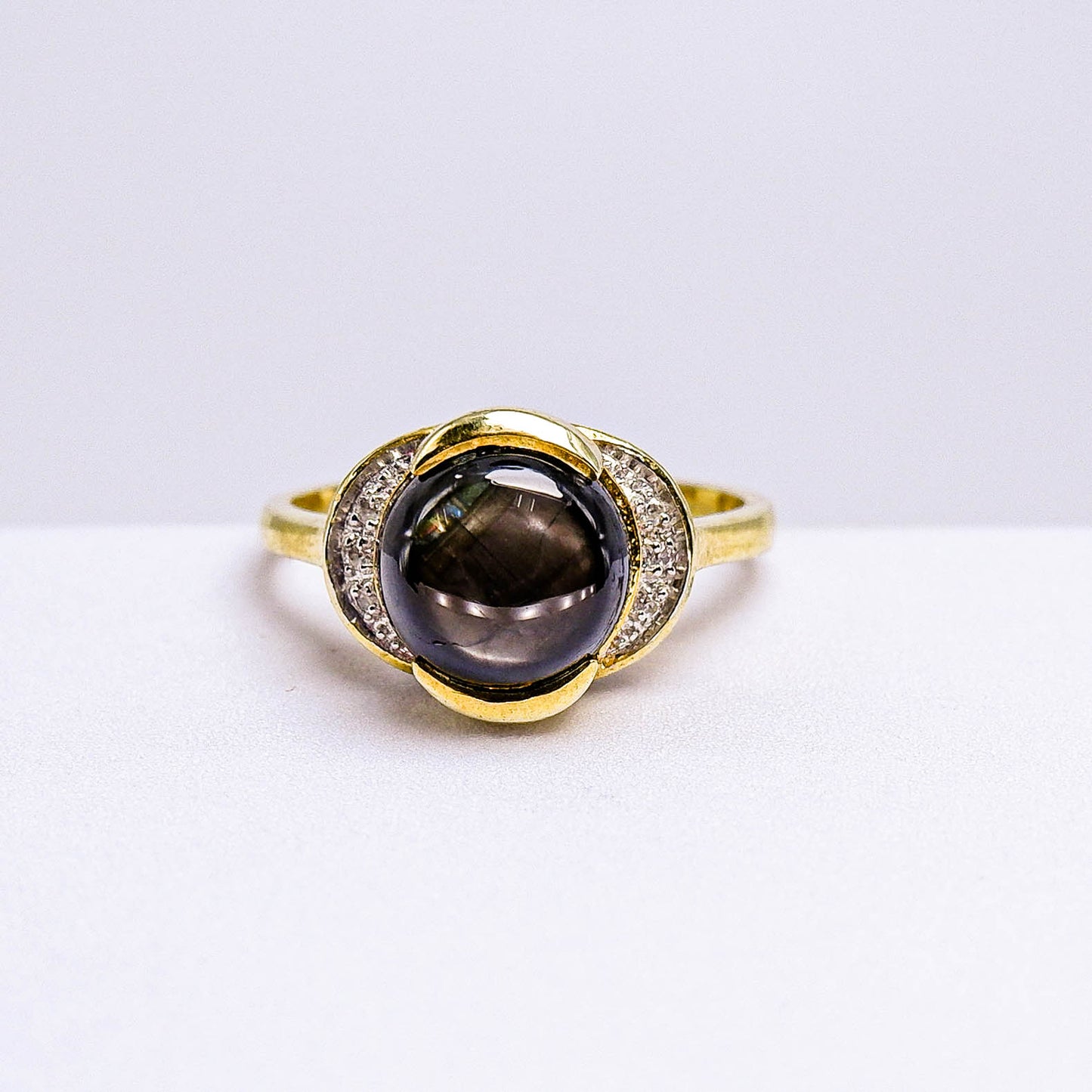 แหวนเงินแท้ 925 ฝังพลอย สตาร์บางกะจะ  (Black Star Sapphire) + เซอร์คอน (Zircon)