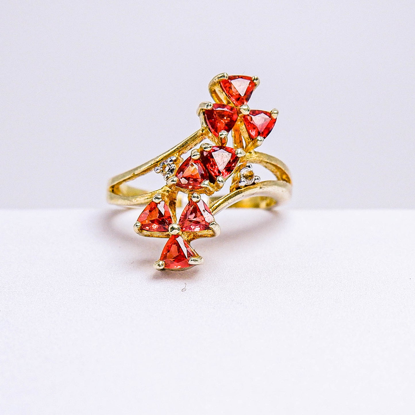 แหวนเงินแท้ 925 ฝังพลอย แทนซาเนียรูบี้ (Tanzania Ruby) + ไวท์โทพาส (whitetopaz)