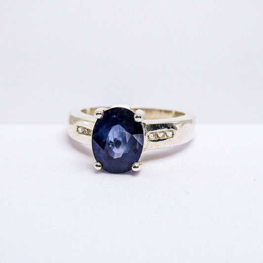 แหวนเงินแท้ 925 ฝังพลอย ไพลิน (Blue Sapphire) + ไวท์โทพาส (whitetopaz)