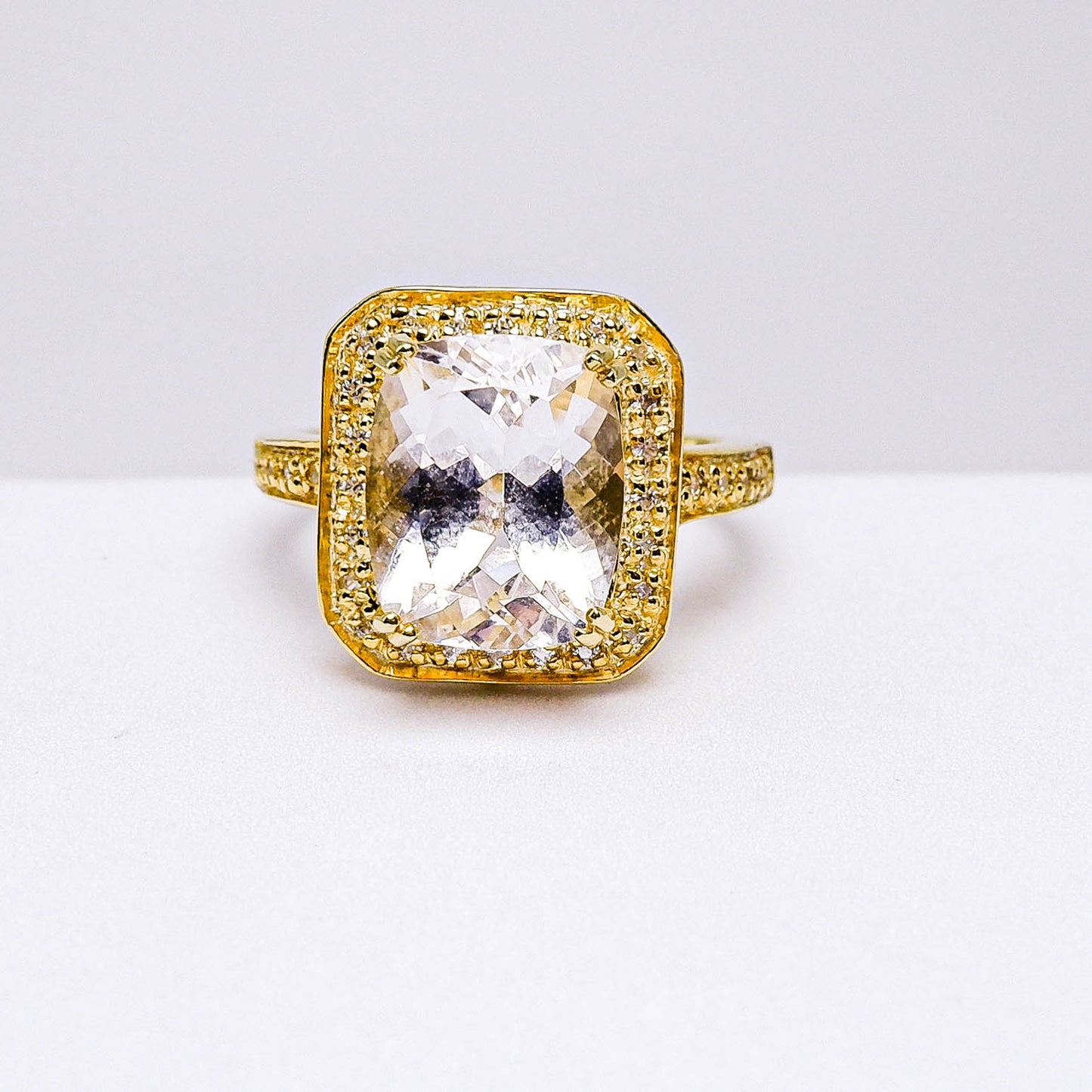 แหวนเงินแท้ 925 ฝังพลอย แดนบูไรท์ (Danburite) + เซอร์คอน (Zircon)