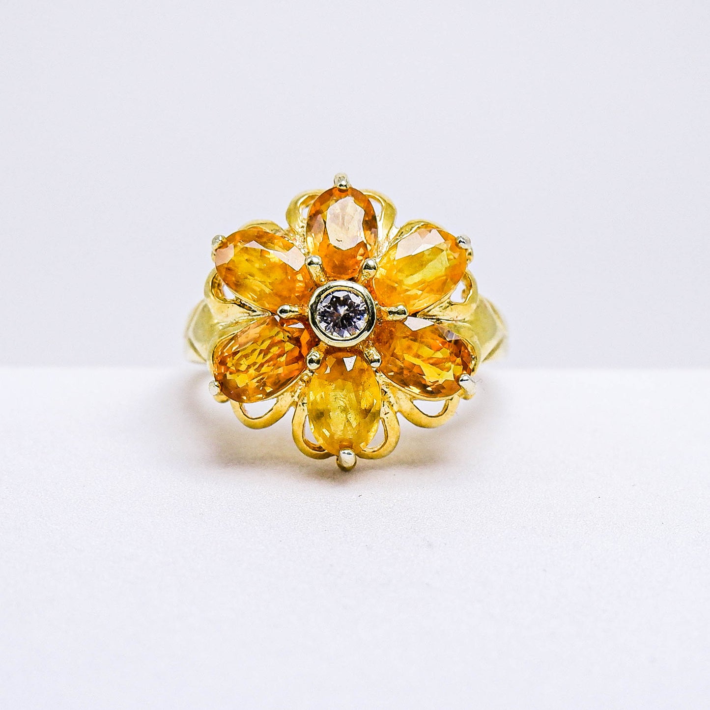 แหวนเงินแท้ 925 ฝังพลอย บุษราคัม (Yellow Sapphire) + เซอร์คอน (Zircon)