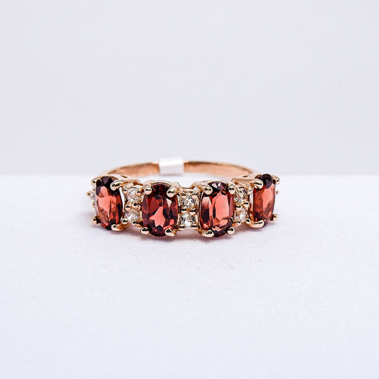แหวนเงินแท้ 925 ฝังพลอย โกเมน (Garnet) + เซอร์คอน (Zircon)