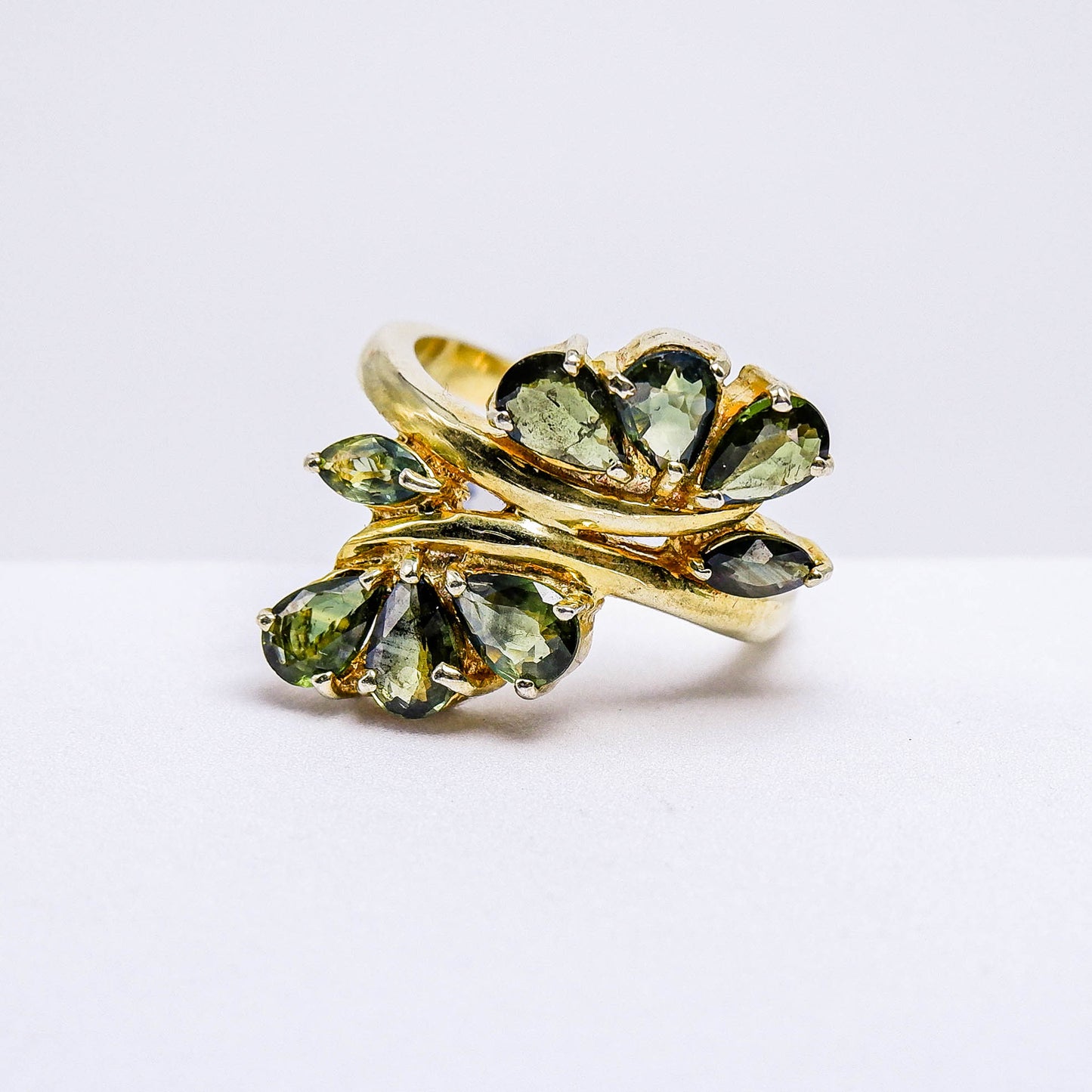แหวนเงินแท้ 925 ฝังพลอย เขียวส่อง (green Sapphire)