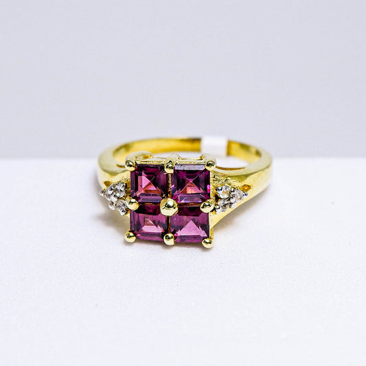 แหวนเงินแท้ 925 ฝังพลอย โรโดไลท์ (Rhodolite) + เซอร์คอน (Zircon)