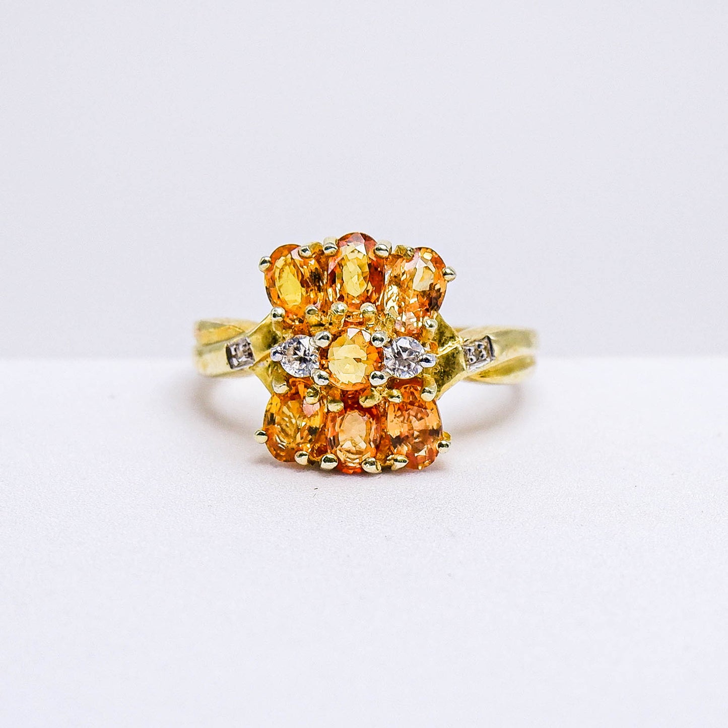 แหวนเงินแท้ 925 ฝังพลอย บุษราคัมบางกะจะ (Yellow Sapphire) + เซอร์คอน (Zircon)