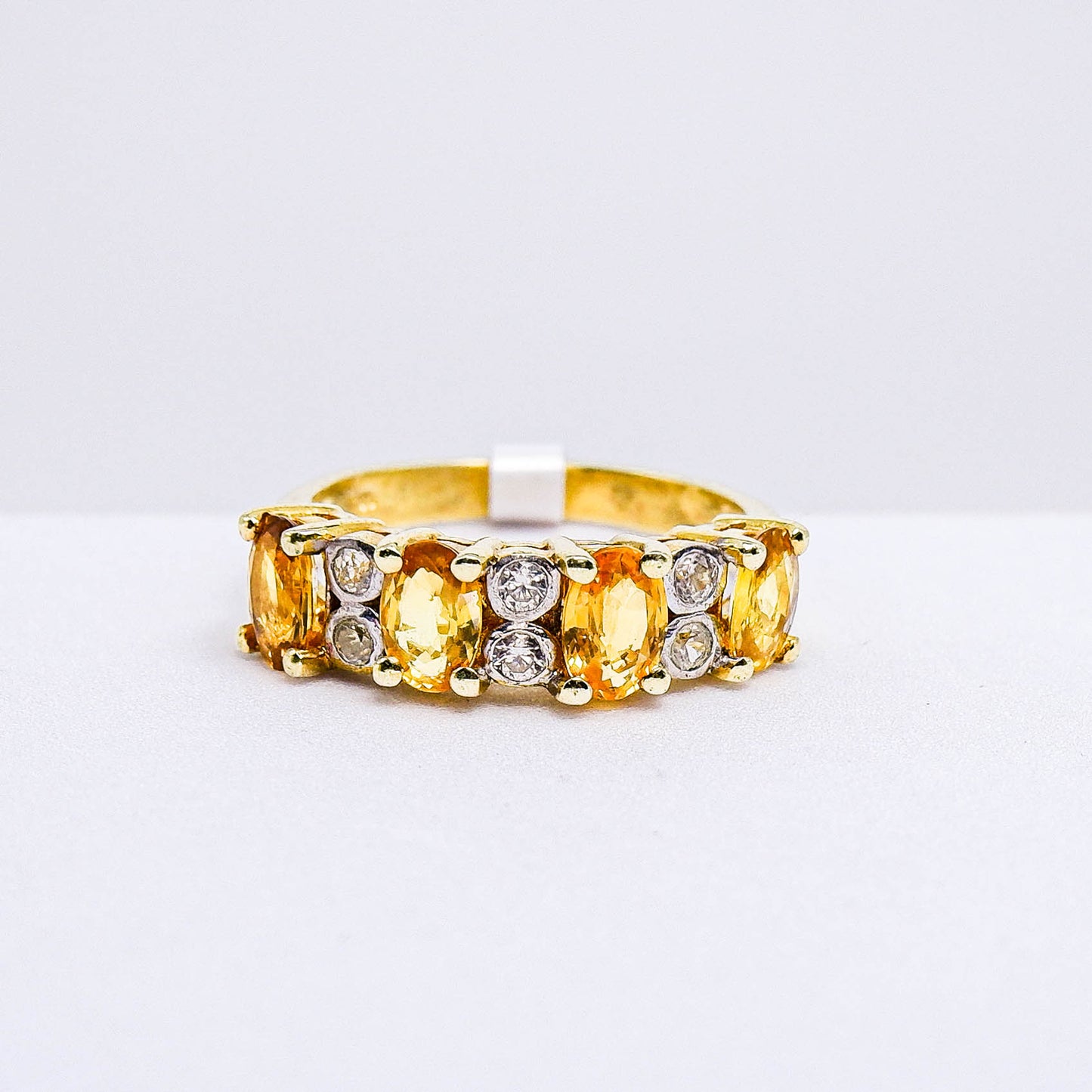 แหวนเงินแท้ 925 ฝังพลอย บุษราคัมบางกะจะ (Yellow Sapphire) + เซอร์คอน (Zircon)