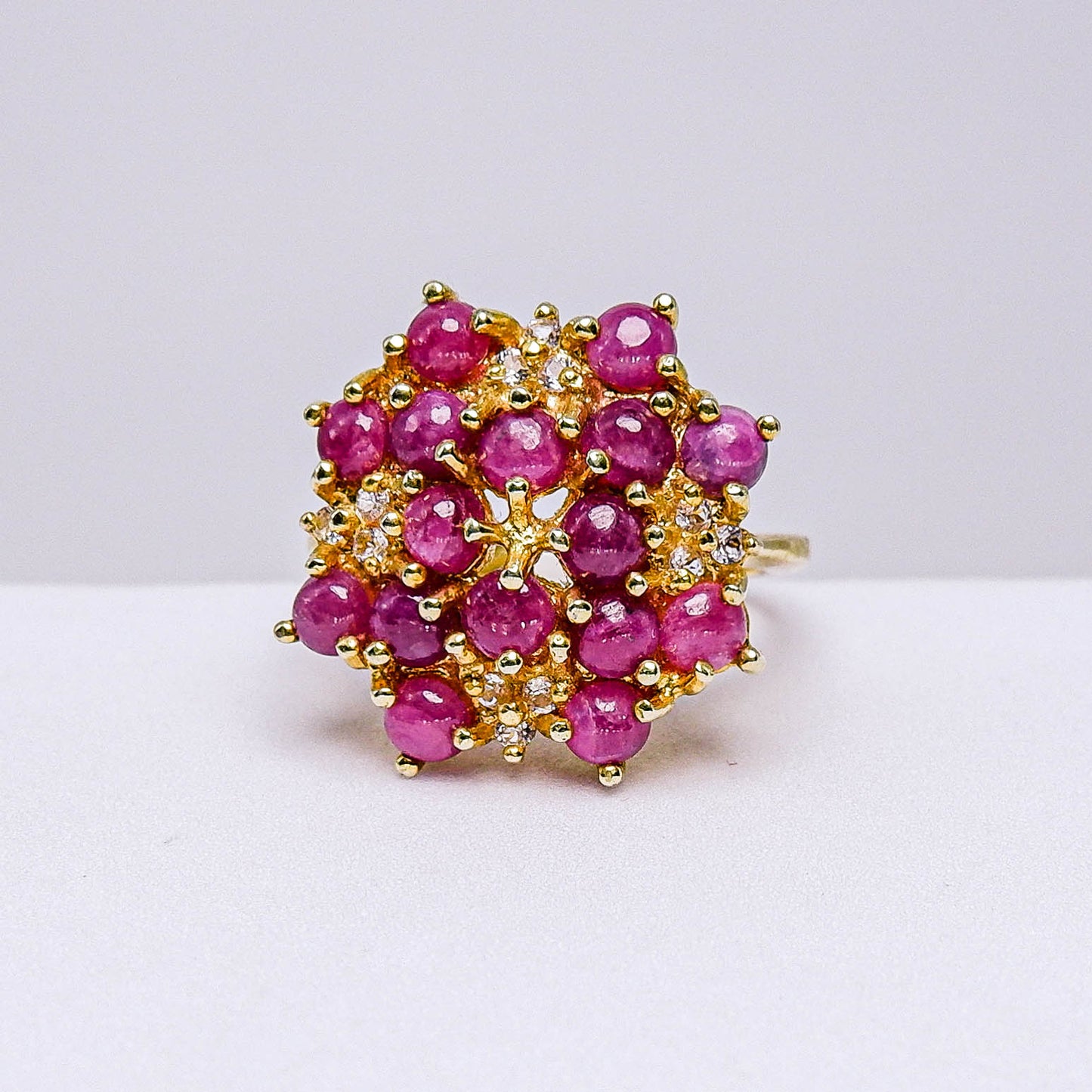 แหวนเงินแท้ 925 ฝังพลอย ทับทิมมาดา (Madagascar Ruby) + ไวท์โทพาส (whitetopaz)